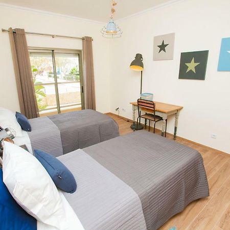 Modern Luxury Apartment Near Harbor Of Albufeira Extérieur photo