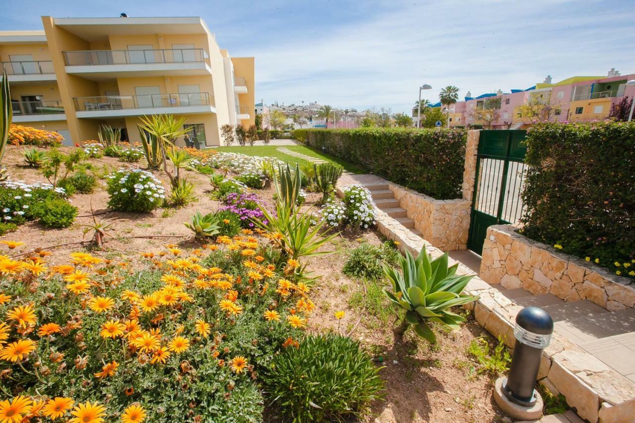 Modern Luxury Apartment Near Harbor Of Albufeira Extérieur photo