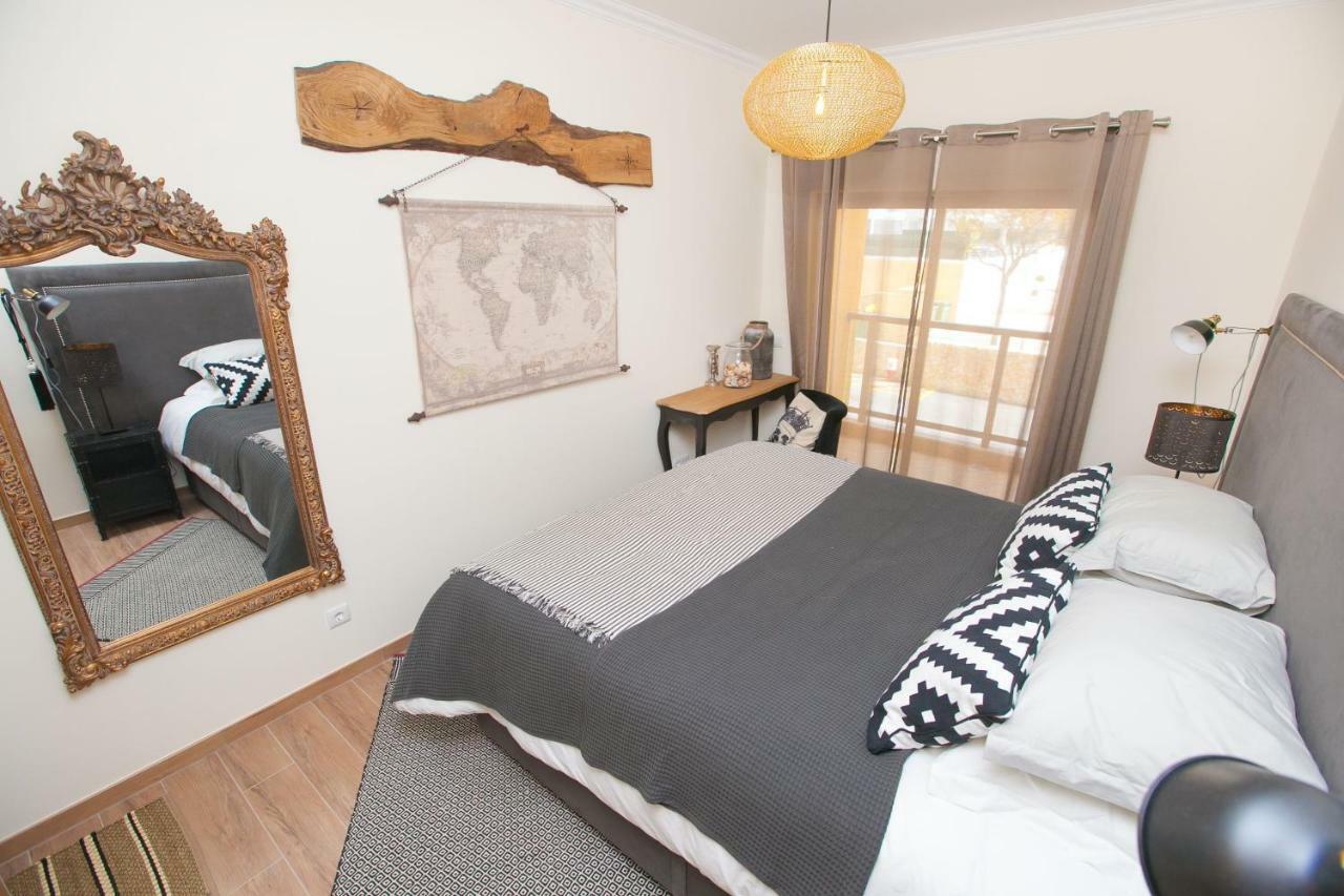 Modern Luxury Apartment Near Harbor Of Albufeira Extérieur photo
