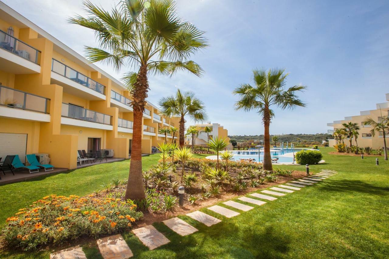 Modern Luxury Apartment Near Harbor Of Albufeira Extérieur photo